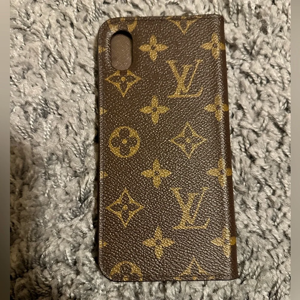 Louis Vuitton iPhone XS Max folio